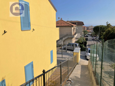 Appartamento nuovo a Riva Ligure - Appartamento ristrutturato Riva Ligure