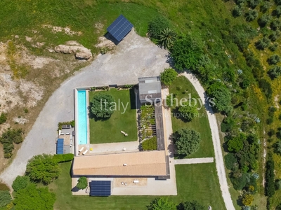 Casa in vendita in Manciano, Italia