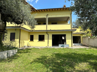 Villa nuova a Fara in Sabina - Villa ristrutturata Fara in Sabina
