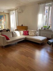 Appartamento in Affitto ad Milano - 3000 Euro