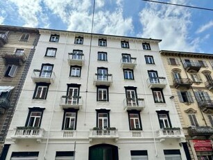 Appartamento in vendita Corso Giulio Cesare 45, Torino
