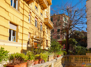 Appartamento in vendita Genova