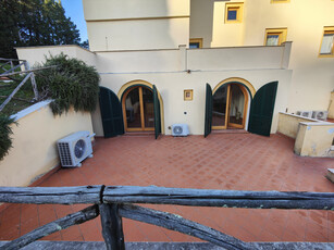Appartamento in vendita in Bucine, Italia