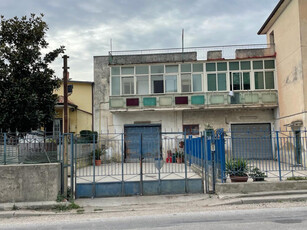 Appartamento in vendita in Maddaloni, Italia