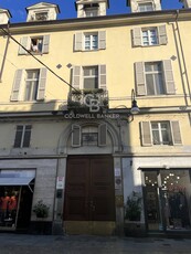 Appartamento in vendita in Torino, Italia
