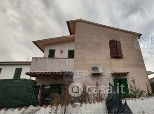 Appartamento in Vendita in Via L. Cherubini 76 a San Giuliano Terme