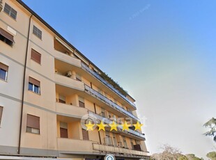 Appartamento in Vendita in Via Orazio Gentileschi a Pisa