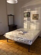 Appartamento in Vendita in Via Raffaello Sanzio a Pisa