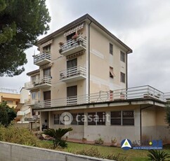 Appartamento in Vendita in Via Ugolino Assopardi 9 -3 a Pisa