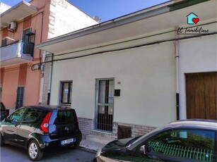 Appartamento indipendente in Via Trani 73 in zona Talsano,s. Donato a Taranto