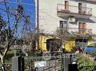 Casa Bi/Trifamiliare in Vendita in Via Monte Lozze 9 a Schio