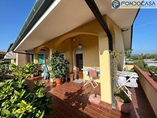 Casa di prestigio di 150 mq in vendita Via della Gronda, Viareggio, Lucca, Toscana