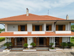 Casa in vendita in campagna, Italia