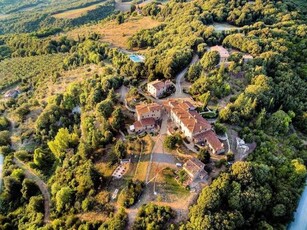 Casa in vendita in Gambassi Terme, Italia