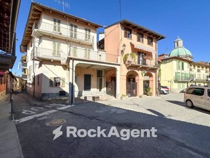 Casa in vendita in Gassino Torinese, Italia