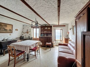 Casa in vendita in Perinaldo, Italia