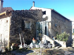 Casa in vendita in Vezzi Portio, Italia