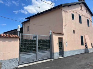 Casa singola seminuova a Gambarana