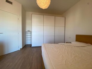 Luminoso appartamento con 2 camere da letto vicino alla zona di Precotto