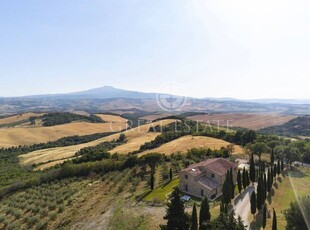 Lussuoso casale in vendita Sarteano, Italia