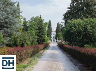 Prestigiosa villa di 1200 mq in vendita Tricesimo, Friuli Venezia Giulia