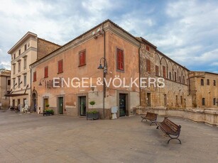 Prestigioso complesso residenziale in vendita Piazza Camillo Benso di Cavour, Tarquinia, Lazio