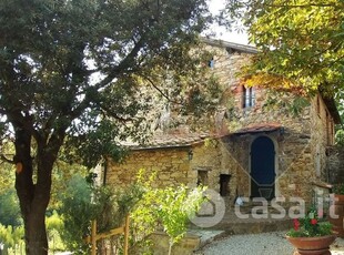 Rustico/Casale in Vendita in a Castelnuovo di Val di Cecina