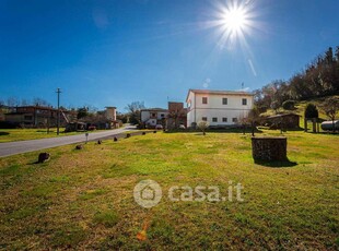 Rustico/Casale in Vendita in a Volterra