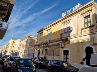 Vendita Appartamento, in zona BORGATA, SIRACUSA