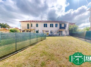 Vendita Villa Bifamiliare Via Enrico Fermi, Acqui Terme