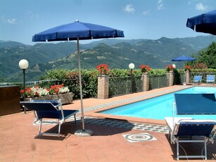 Villa con Piscina e Vista Mozzafiato