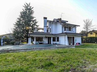 Villa in ottime condizioni a Canonica D'Adda