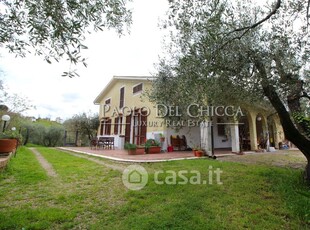 Villa in Vendita in Via della Monca a Casciana Terme Lari