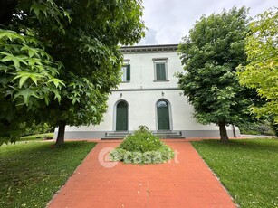 Villa in Vendita in Via Marsala a Pisa