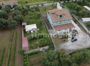 Villa nuova a Bellona - Villa ristrutturata Bellona