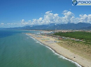 Villetta a Schiera di 110 mq in vendita Via Sant'Andrea, Viareggio, Lucca, Toscana