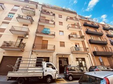Appartamento in vendita a Palermo Camporeale
