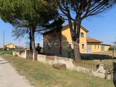 Villa in in vendita da privato a Taglio di Po via Molise, 15