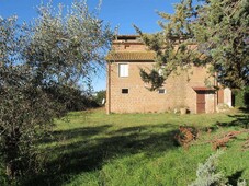 Rustico casale in vendita a Bolsena Viterbo