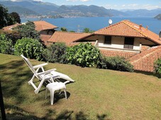 Thommy apartment in Stresa with lake view