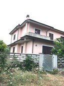 Villa a schiera in vendita a Fosdinovo Massa Carrara Caniparola
