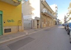 Garage / posto auto in vendita a Bitonto Bari