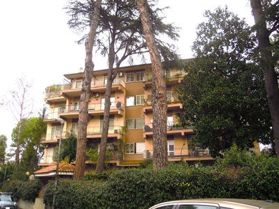 Appartamento in Affitto a Roma, 2'200€, 170 m²