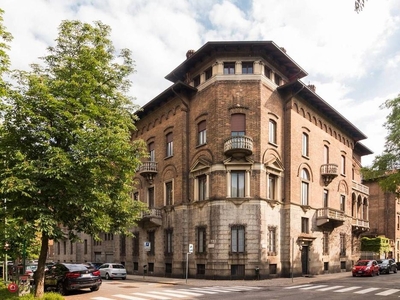 Appartamento in Vendita in Corso Duca degli Abruzzi 17 a Torino