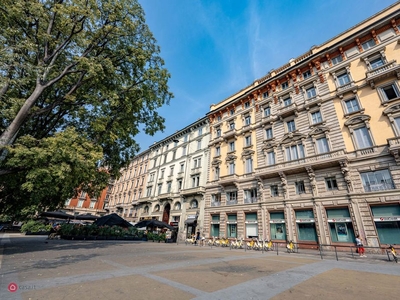 Appartamento in Vendita in Piazza Guglielmo Oberdan 3 a Milano