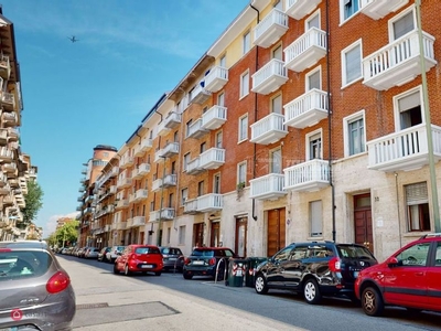 Appartamento in Vendita in Via Domodossola 32 a Torino