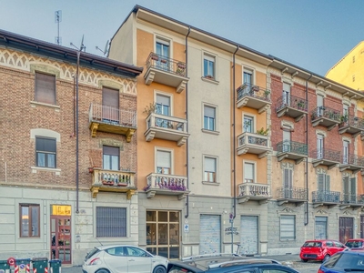 Appartamento in Vendita in Via Domodossola 51 a Torino