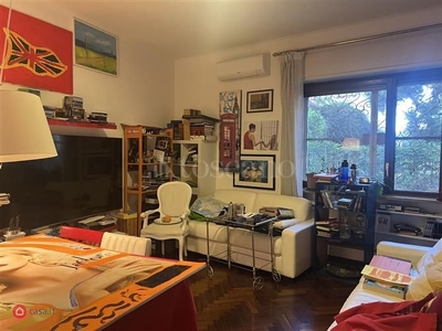 Appartamento in Vendita in Via Francesco Crispi a Napoli