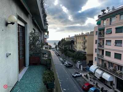 Appartamento in Vendita in Via Giacomo Medici del Vascello a Genova