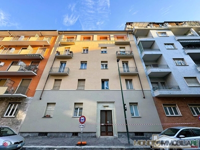 Appartamento in Vendita in Via Giovanni Spano 6 /4 a Torino